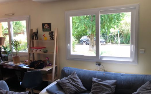 EXCLUSIVITÉ – AIX LES BAINS Proche lac et grand port, au calme, villa 187m²