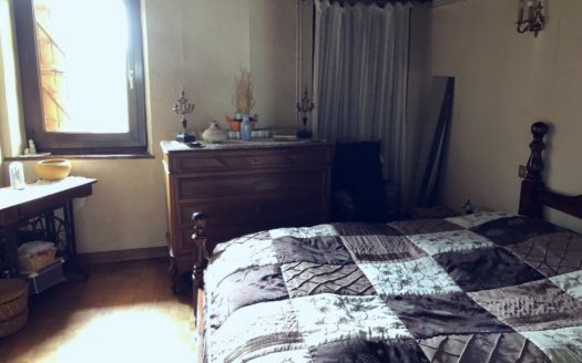 Aix hauteurs petite maison avec jardin