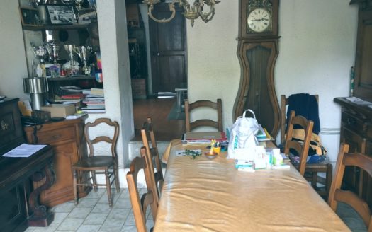 Aix hauteurs petite maison avec jardin