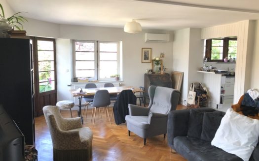 AIX – Unique Superbe F5 lumineux et proche toutes commodités