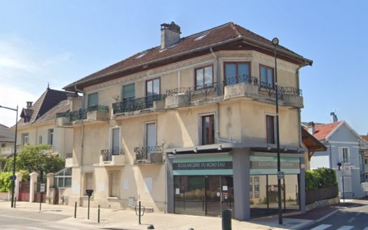 AIX – Unique Superbe F5 lumineux et proche toutes commodités