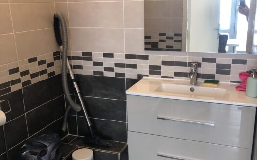 Très beau local de 50m² centre historique