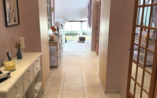 AIX CENTRE Exceptionnel T3 lumineux de 112m²