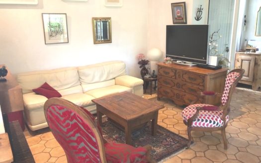 Hauteurs d’AIX au calme Villa avec piscine