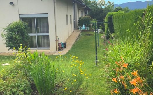 Hauteurs d’AIX au calme Villa avec piscine